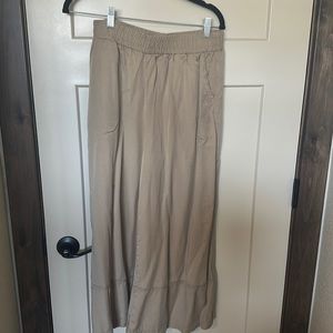 Gently worn CJLA Hayes Pant - Size M